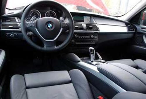 BMW  X6内饰1.jpg