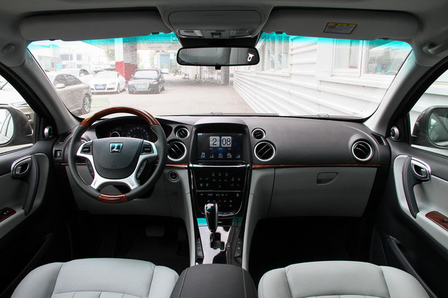 纳智捷大7 SUV 2015款 2.2T AT四驱智尊型