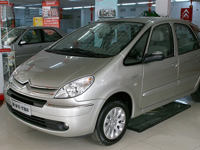 萨拉-毕加索2007款 豪华型(2.0L 16V)