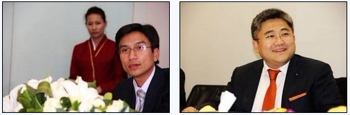 郑州宝莲祥总经理刘涛（左）华晨宝马销售副总裁段建军（右）接受媒体访谈