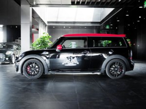 MINI CLUBMAN JCW