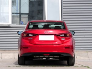 Mazda3 Axela昂克赛拉三厢