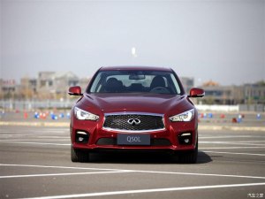 Q50L外观 9图